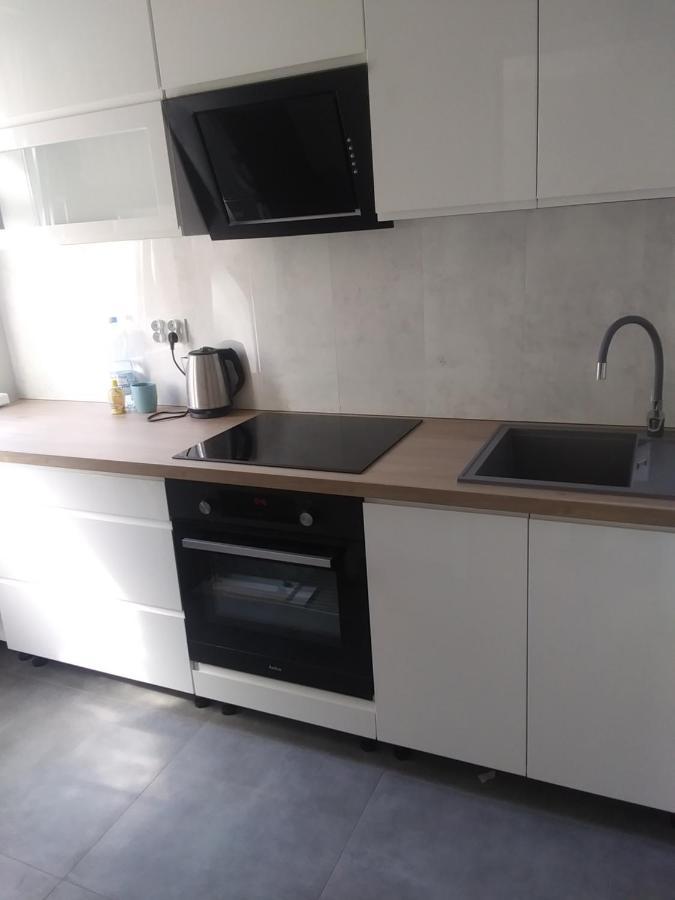 Przytulne Mieszkanie Przy Parku Modrzewie Apartment *